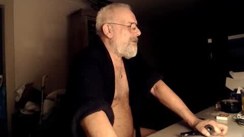 Snapshot of femdom_sub chatting on November 2025 07:23:02 PM femdom_sub online show from November 2025 07:23:02 PM