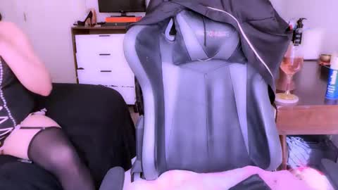 Snapshot of femgirl99 chatting on October 2025 08:57:01 PM this is justice tricia a bigelow. she was fucking my husband tom girardi online show from October 2025 08:57:01 PM