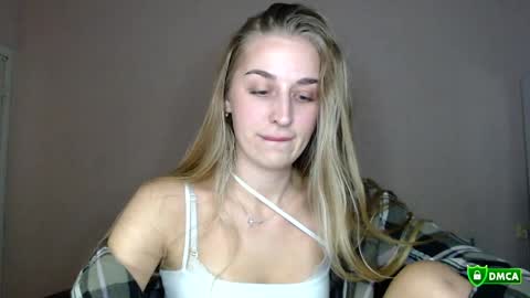 Femke online show from April 2026 08:47:01 PM