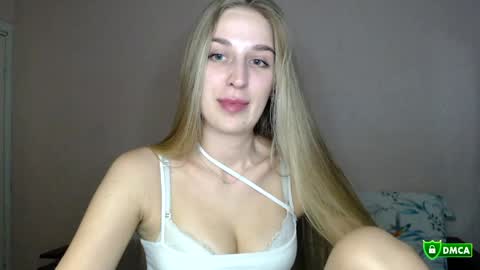 Femke online show from May 2026 07:55:02 PM