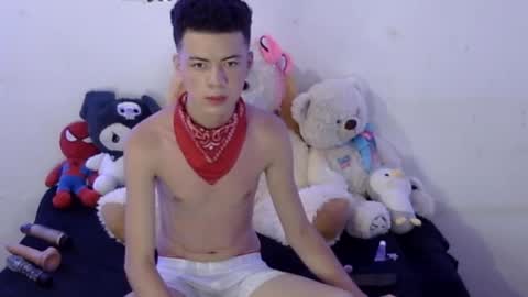 Snapshot of fenixx_777 chatting on February 2025 10:34:01 AM Fenixx 777 online show from February 2025 10:34:01 AM
