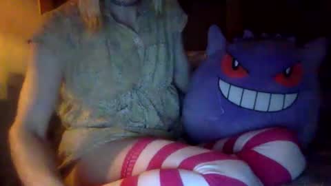 Snapshot of fenn88_ chatting on May 2026 02:51:02 AM fenn88_ online show from May 2026 02:51:02 AM