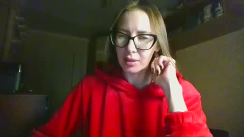 feraliss online show from December 2025 01:09:02 PM