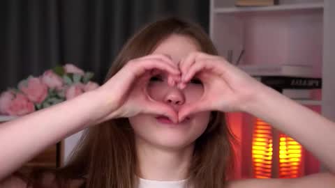 Snapshot of ferminapritchard chatting on November 2025 08:01:02 AM Serenellayou can call me...Kisi kisi meow meow online show from November 2025 08:01:02 AM