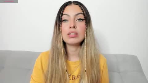 fernanda  online show from May 2026 03:31:02 PM