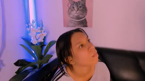 Snapshot of fernanda_brown01 chatting on October 2025 07:25:02 PM Fernanda online show from October 2025 07:25:02 PM