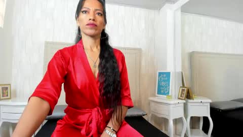 Fernanda  online show from April 2026 07:20:01 PM