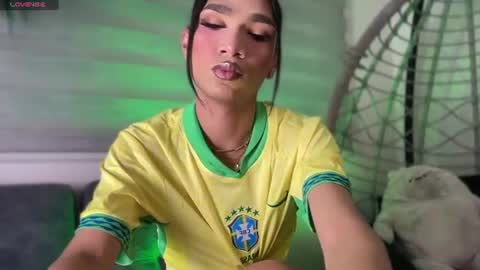 fernanda online show from June 2026 01:26:02 AM