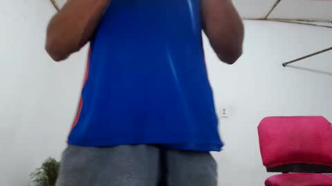 Snapshot of fernandez_latinblack chatting on December 2024 02:53:01 AM fernandez_latinblack online show from December 2024 02:53:01 AM