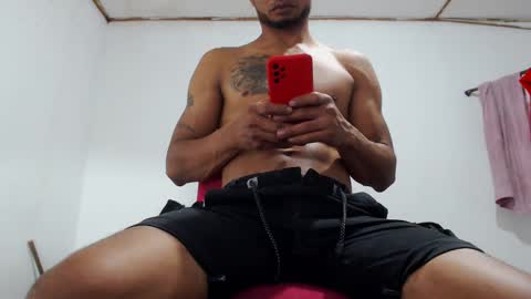 Snapshot of fernandez_latinblack chatting on December 2024 05:04:01 AM fernandez_latinblack online show from December 2024 05:04:01 AM