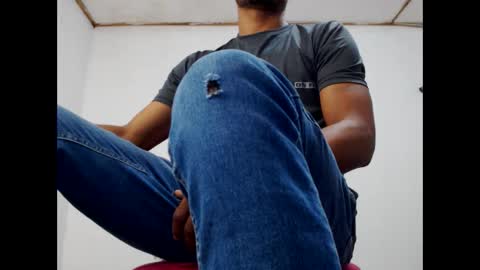 Snapshot of fernandez_latinblack chatting on January 2025 02:27:02 AM fernandez_latinblack online show from January 2025 02:27:02 AM