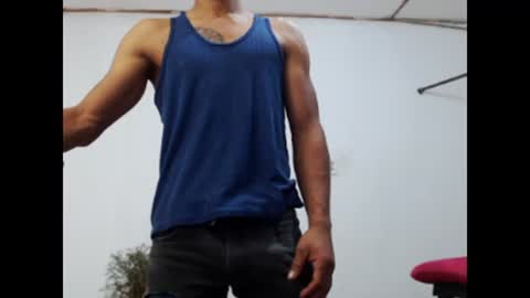 Snapshot of fernandez_latinblack chatting on January 2025 12:04:02 PM fernandez_latinblack online show from January 2025 12:04:02 PM