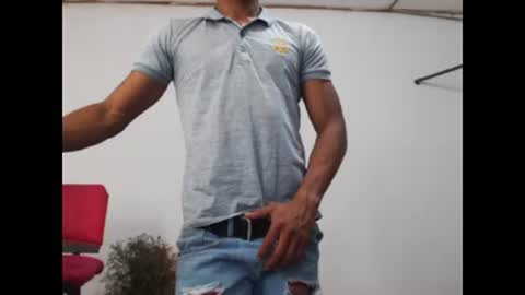 Snapshot of fernandez_latinblack chatting on January 2025 02:14:01 AM fernandez_latinblack online show from January 2025 02:14:01 AM