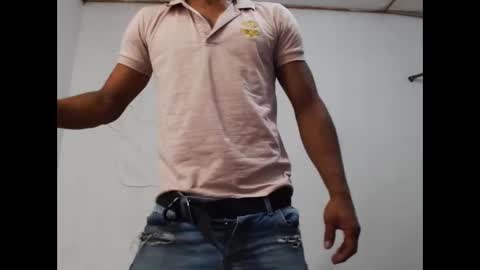 Snapshot of fernandez_latinblack chatting on February 2025 04:25:02 AM fernandez_latinblack online show from February 2025 04:25:02 AM