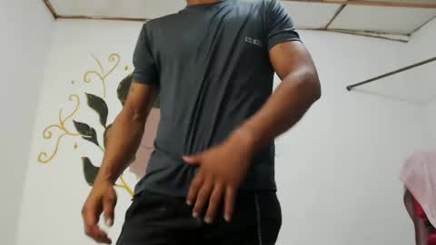 Snapshot of fernandez_latinblack chatting on February 2025 07:03:01 AM fernandez_latinblack online show from February 2025 07:03:01 AM