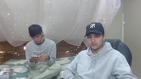 Snapshot of ferphoenix_ chatting on January 2025 03:20:01 AM FER PHOENIX online show from January 2025 03:20:01 AM