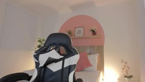 Snapshot of ferx2003 chatting on October 2025 03:18:01 AM Fer online show from October 2025 03:18:01 AM