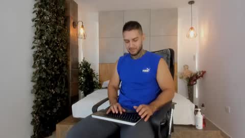 ferxomagno online show from October 2025 07:43:01 PM