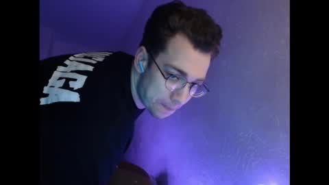 Ferzelle online show from February 2026 12:59:01 AM