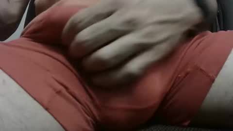 fescarf1991 online show from December 2025 09:41:02 PM