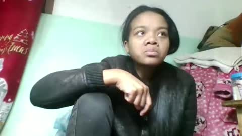 fetranialdy online show from October 2025 05:50:01 AM