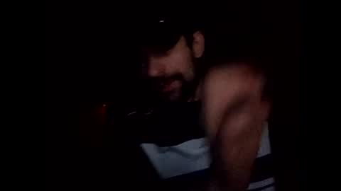 Snapshot of fffjj021 chatting on February 2026 01:57:01 AM Raised in 90s online show from February 2026 01:57:01 AM