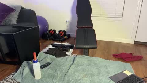 Snapshot of ffruityboy chatting on March 2026 04:38:01 AM Fruity Boy online show from March 2026 04:38:01 AM