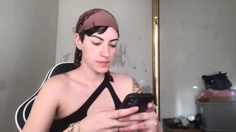 Snapshot of fgsammie chatting on February 2026 12:41:02 AM fgsammie online show from February 2026 12:41:02 AM