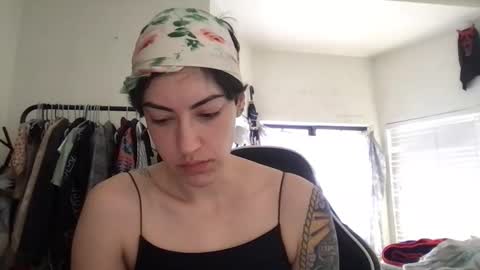 Snapshot of fgsammie chatting on March 2026 11:02:01 PM fgsammie online show from March 2026 11:02:01 PM