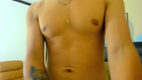 Snapshot of fher_rivers2 chatting on September 2025 07:40:02 PM Fher Rivers online show from September 2025 07:40:02 PM