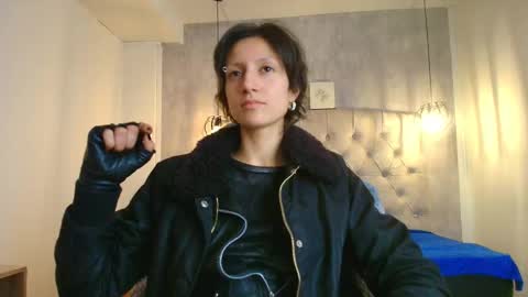   online show from September 2025 12:06:01 PM