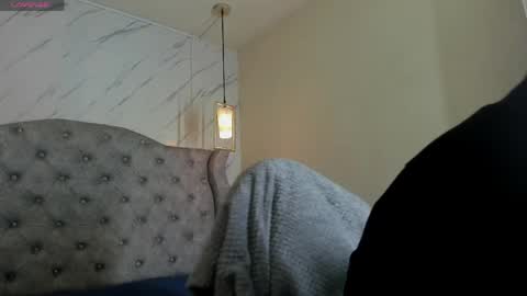   online show from April 2026 12:00:01 PM