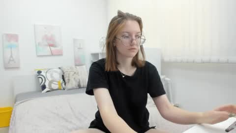 Mary online show from May 2026 05:15:02 AM