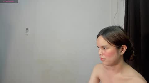Snapshot of fifihara_ chatting on January 2025 05:30:01 AM Fifi Hara online show from January 2025 05:30:01 AM