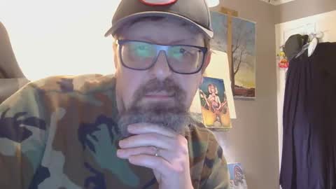 Snapshot of figuredraw chatting on February 2026 10:26:01 PM figuredraw online show from February 2026 10:26:01 PM