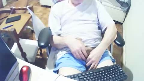 Snapshot of filhober chatting on September 2025 02:22:02 AM filhober online show from September 2025 02:22:02 AM