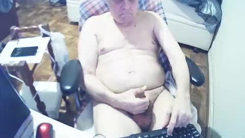 Snapshot of filhober chatting on October 2025 01:36:02 AM filhober online show from October 2025 01:36:02 AM