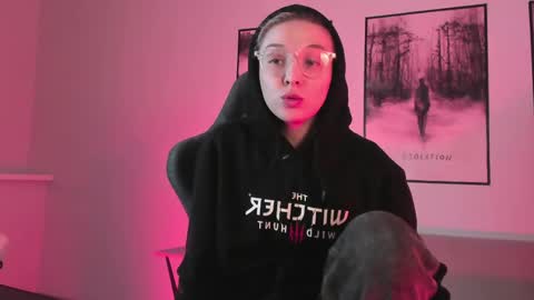 Snapshot of filipinaadams chatting on March 2025 05:31:02 AM cap and Lana  online show from March 2025 05:31:02 AM