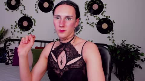 Snapshot of filldamon chatting on February 2025 12:02:02 PM Honey Ill be waiting for you Tue Wed Thu Fri Sat Sun 10am-5pm online show from February 2025 12:02:02 PM