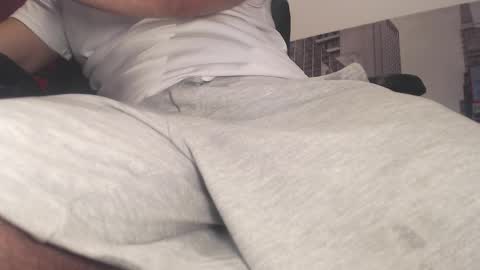 Snapshot of filouxx70 chatting on October 2025 10:17:02 PM filouxx70 online show from October 2025 10:17:02 PM