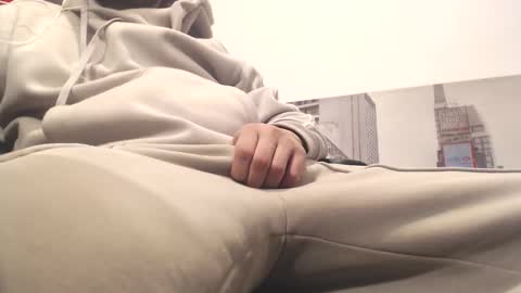 Snapshot of filouxx70 chatting on October 2025 08:24:02 PM filouxx70 online show from October 2025 08:24:02 PM