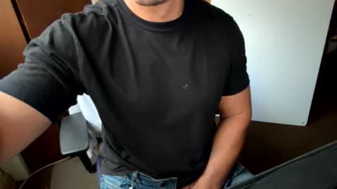 fin4lfinish online show from December 2025 04:58:01 PM