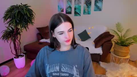 Snapshot of finalaccord chatting on March 2025 10:43:02 PM Amanda online show from March 2025 10:43:02 PM
