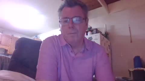 Snapshot of finderfiner chatting on March 2026 04:18:02 AM finderfiner online show from March 2026 04:18:02 AM