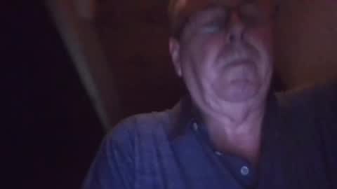 Snapshot of finderfiner chatting on April 2026 09:12:02 AM finderfiner online show from April 2026 09:12:02 AM