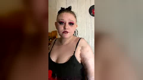 Snapshot of findommefoxi chatting on March 2026 08:30:02 AM findommefoxi online show from March 2026 08:30:02 AM