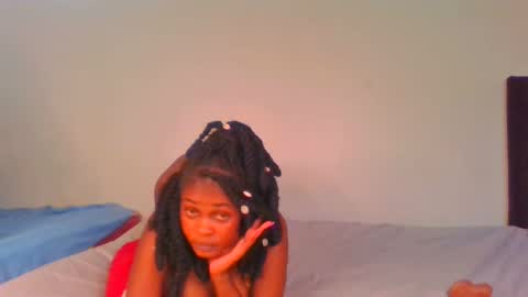 Snapshot of fine_melanie chatting on January 2025 08:15:01 AM melanie online show from January 2025 08:15:01 AM