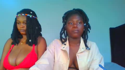 Snapshot of fine_melanie chatting on January 2025 02:32:01 AM melanie online show from January 2025 02:32:01 AM