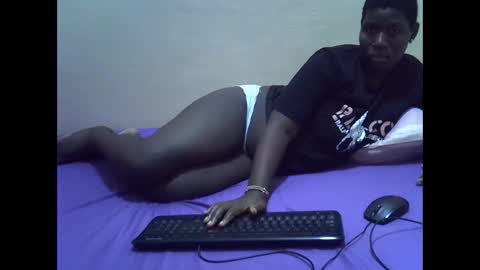 fine_nes online show from May 2026 03:55:01 AM