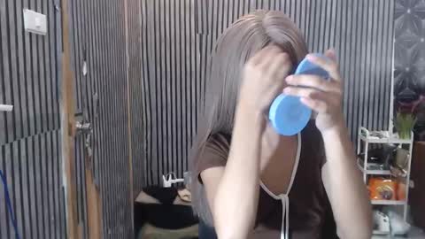 fiona908995 online show from April 2026 09:48:02 AM
